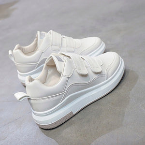 Women trainers